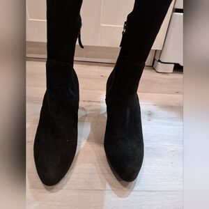 Aquatalia Black Heeled Boots Sleek Design